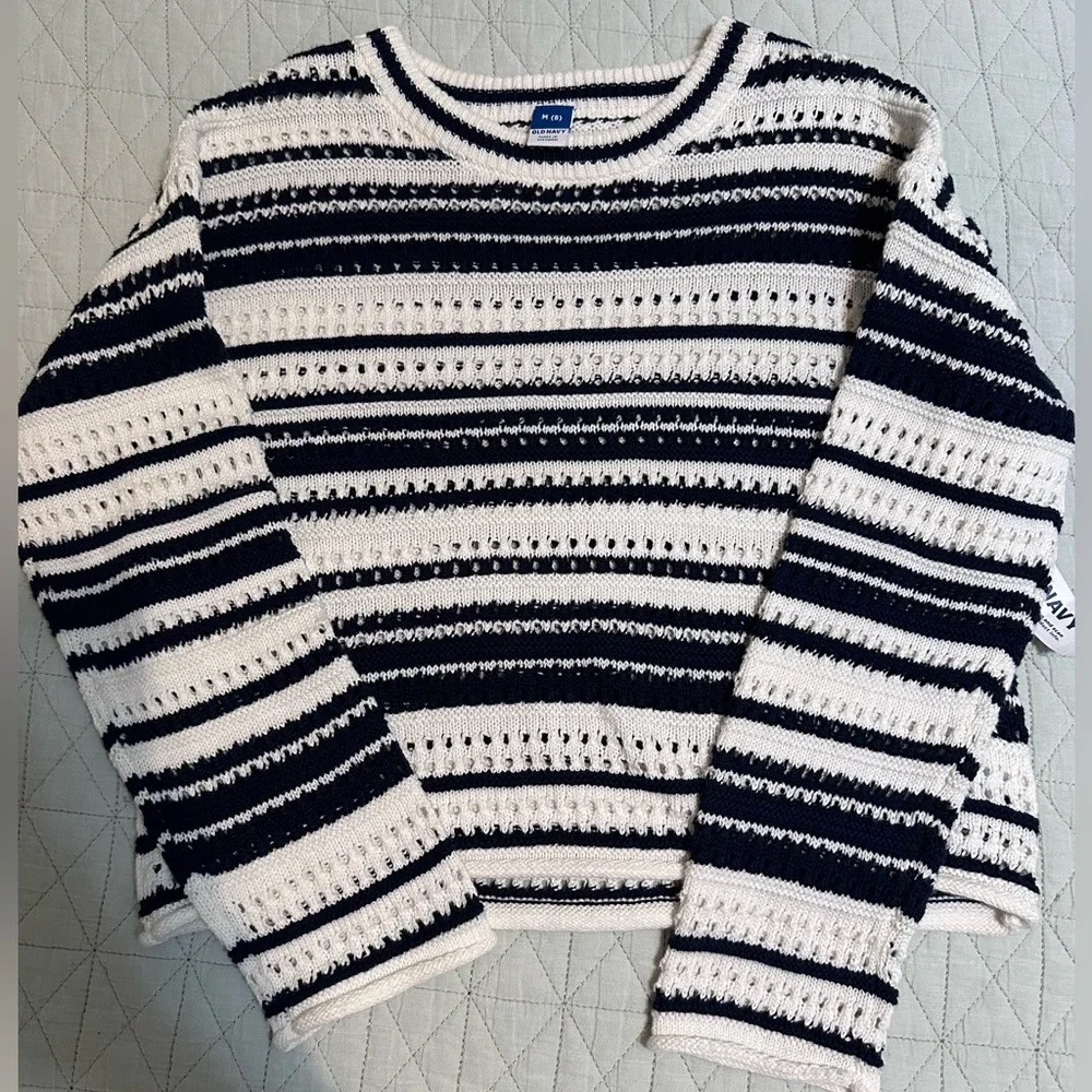 New with tags Striped Crochet-Knit Sweater for Girls Striped Black/White Sweater